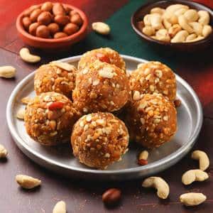 Dry Fruit Ladoo